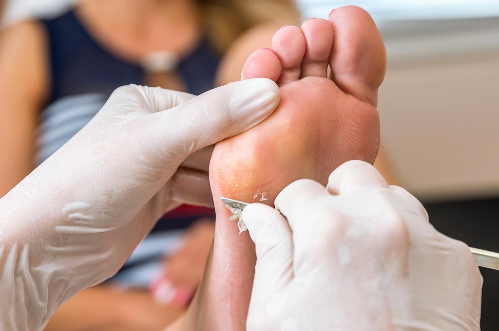 SOINS DES PIEDS COMPLET  